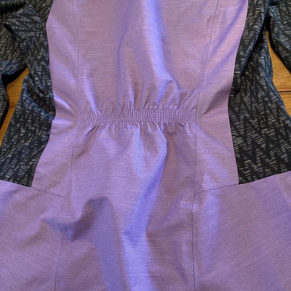 The North Face Women's Dyvinity Running Jacket in Purple B1031 Size S Hooded - Picture 6 of 16